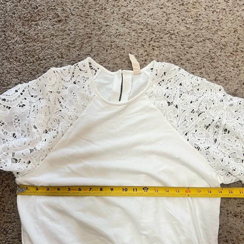 Anthropologie Dolan Puff Sleeve White Blouse Top Size Medium Chic Stylist